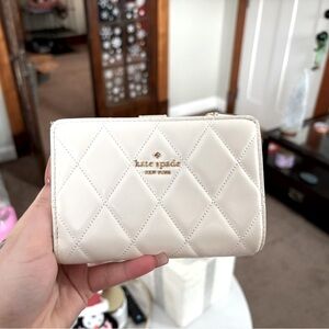Kate spade quilted wallet